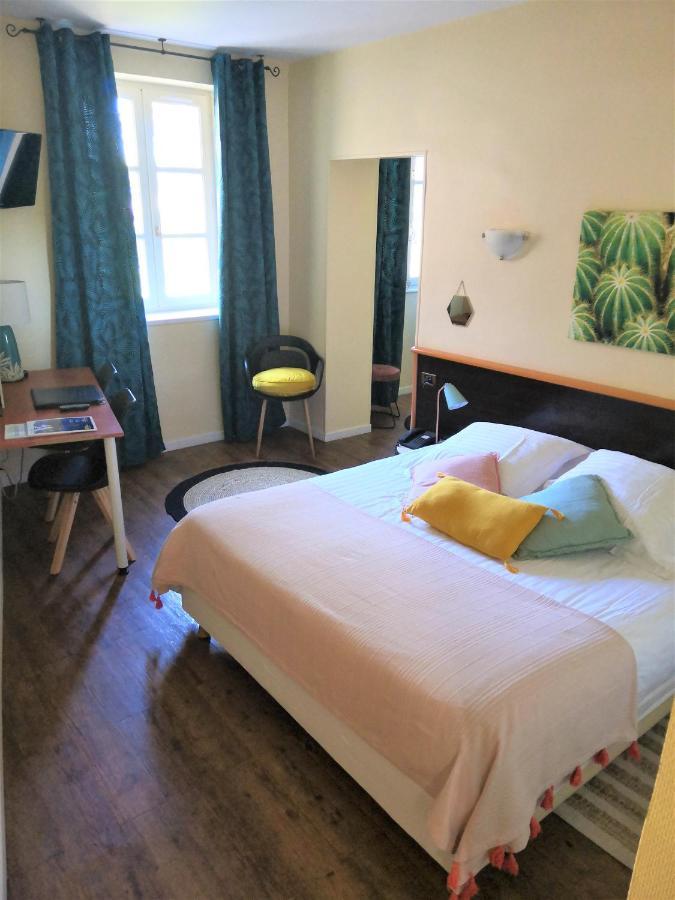 Hotel Le Victoria Draguignan Exteriör bild