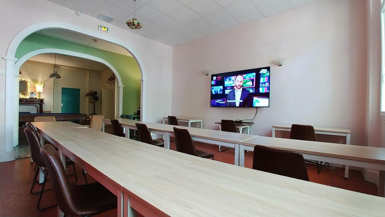 Hotel Le Victoria Draguignan Exteriör bild