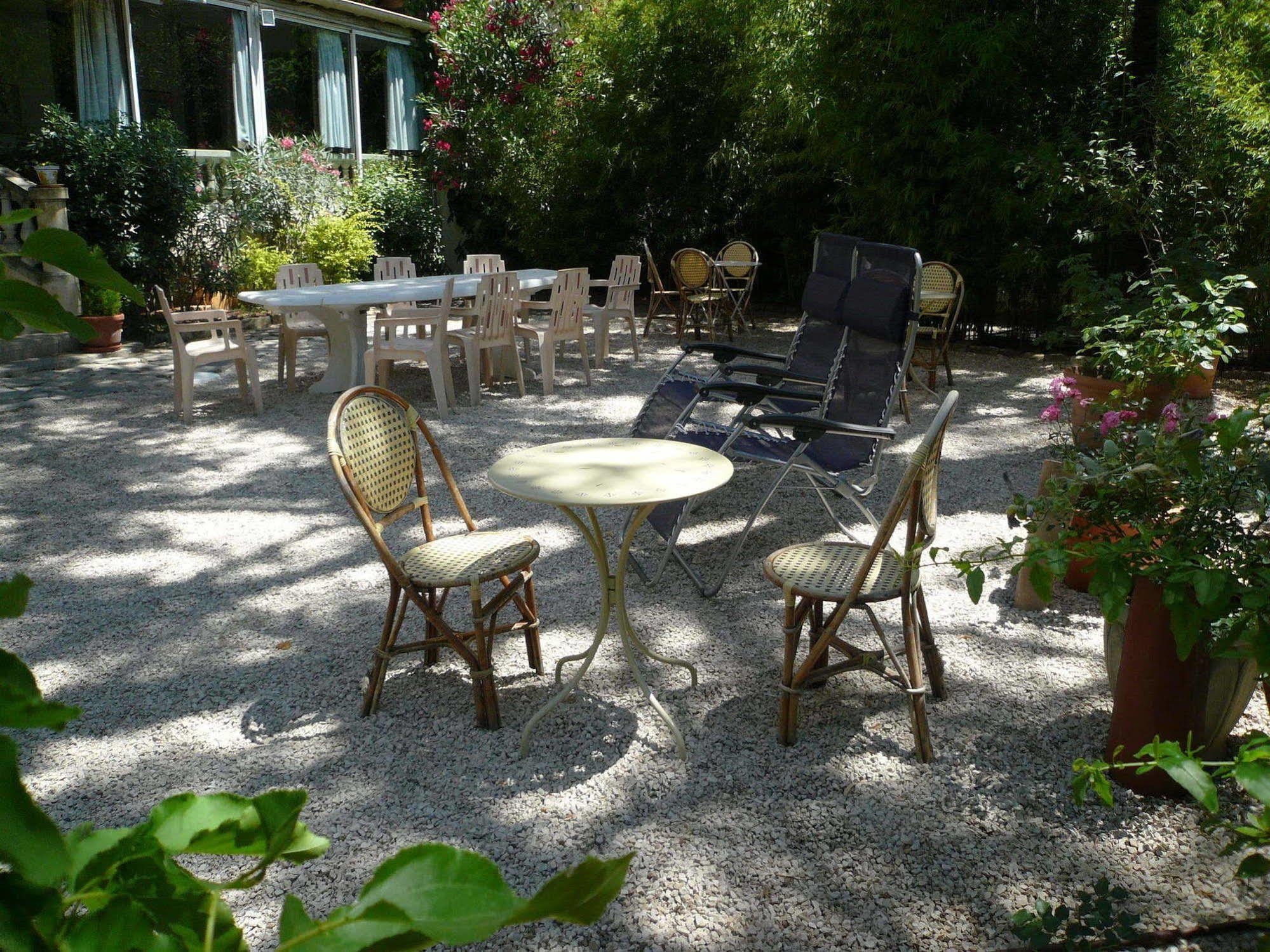 Hotel Le Victoria Draguignan Exteriör bild